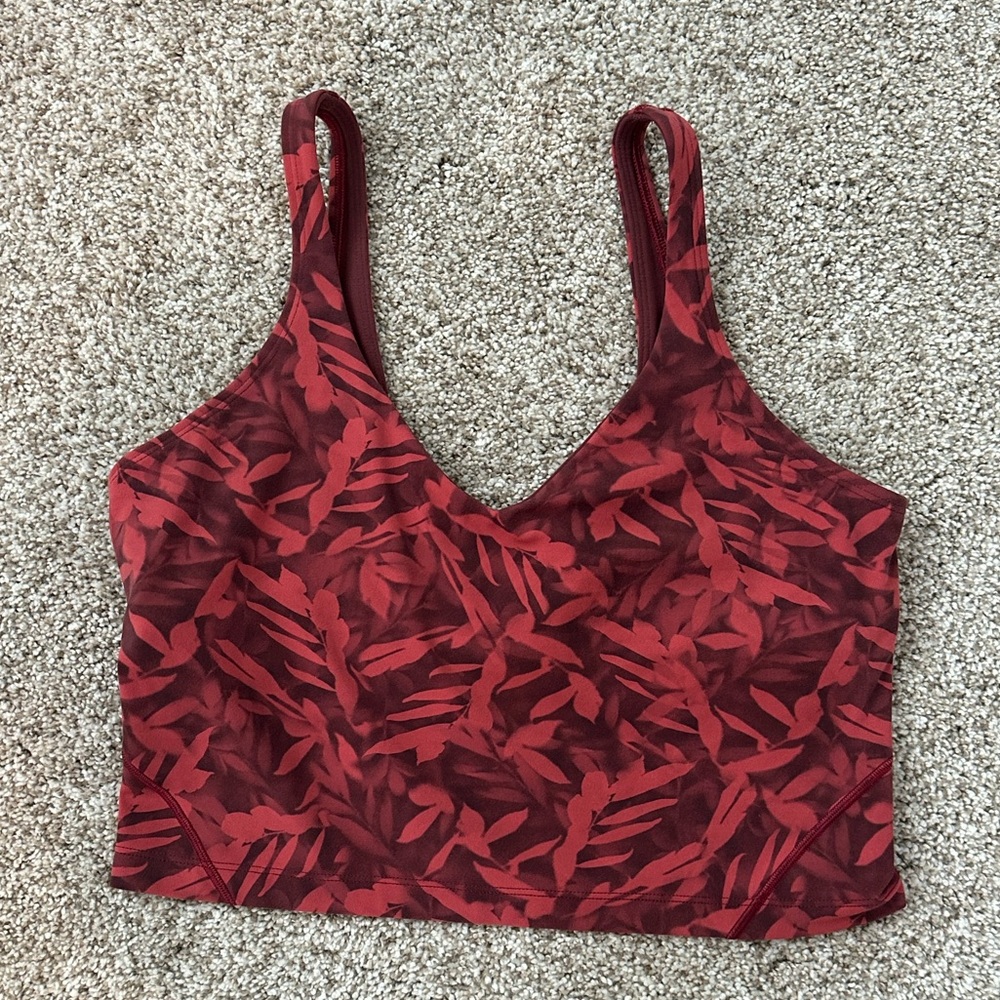 lululemon Align Cropped Tank Top Spray Leaf
Fireside Red Multi